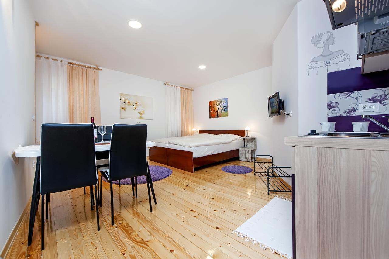 La Svalba Rooms&Studios Rovinj Exterior foto