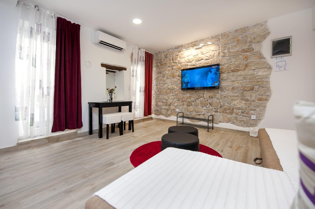 La Svalba Rooms&Studios Rovinj Exterior foto