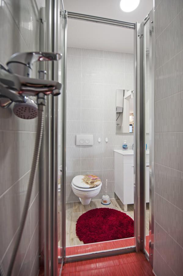 La Svalba Rooms&Studios Rovinj Exterior foto