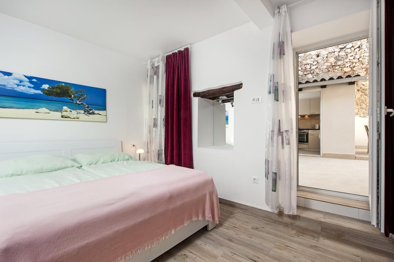 La Svalba Rooms&Studios Rovinj Exterior foto