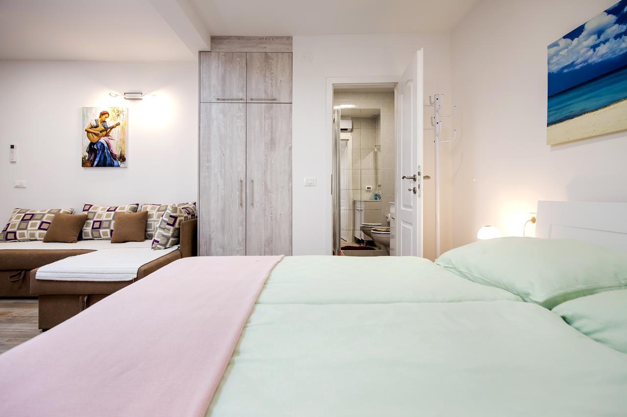 La Svalba Rooms&Studios Rovinj Exterior foto